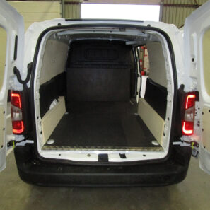 Kit habillage peuplier naturel sans plancher Partner, Berlingo, Combo, Fiorino, Proace city  (L1) - AECB501A